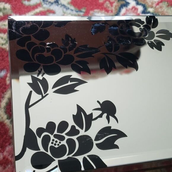 Jewelry Mirror Case - Picture 4 of 9